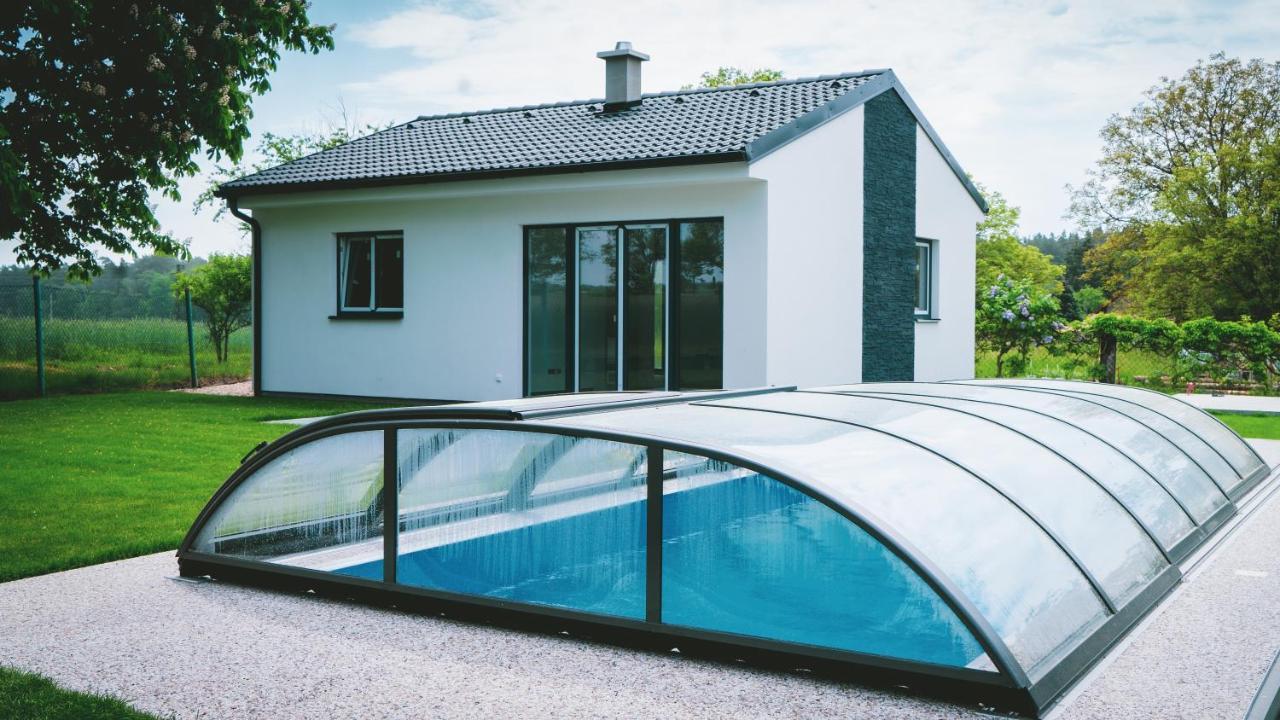 Bela pod BezdezemVilka Petra Pod Bezdezem别墅 外观 照片
